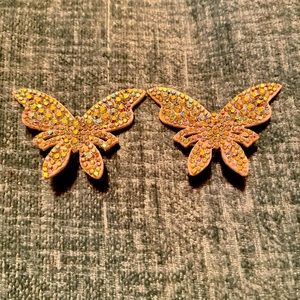 I’m selling my handmade butterfly 🦋 earrings